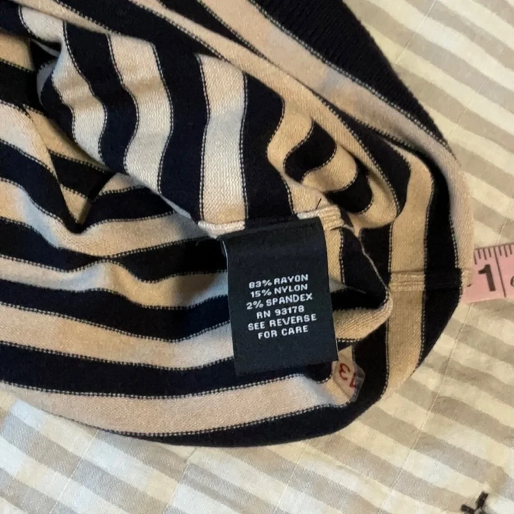 Premise Striped Short Sleeve Sweater Large - Picture 6 of 6